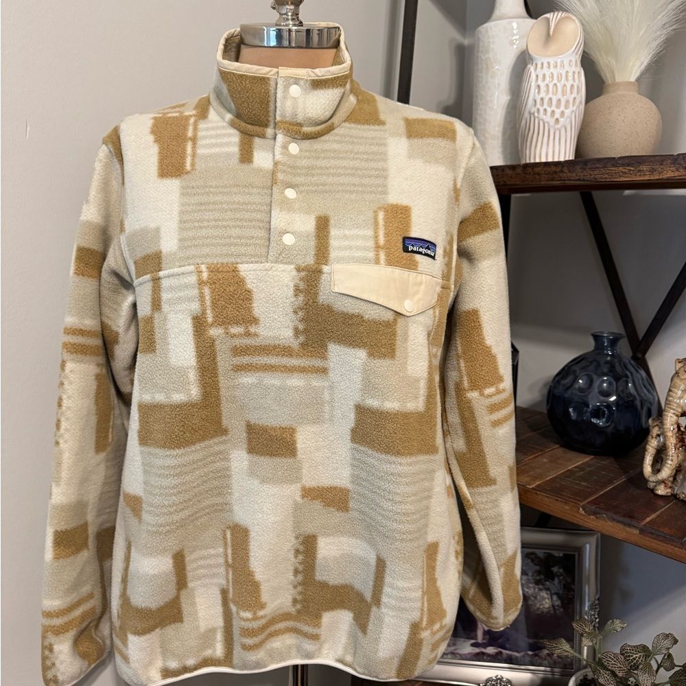 Patagonia Women's Synchilla Snap-T Fleece Pullover, Stitchwork: Birch White LRG